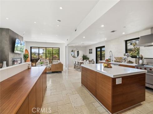 112 E Avenida Cornelio , San Clemente, CA