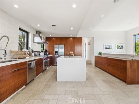 112 E Avenida Cornelio , San Clemente, CA