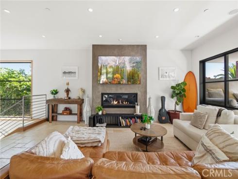 112 E Avenida Cornelio , San Clemente, CA