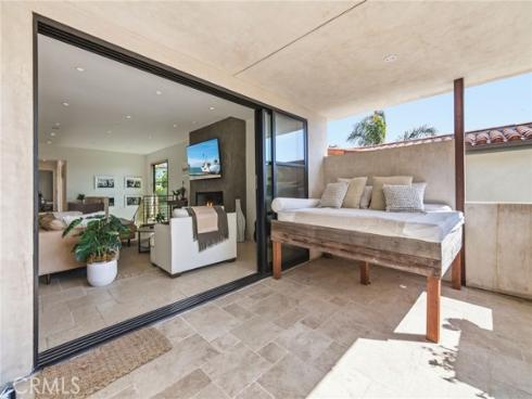 112 E Avenida Cornelio , San Clemente, CA