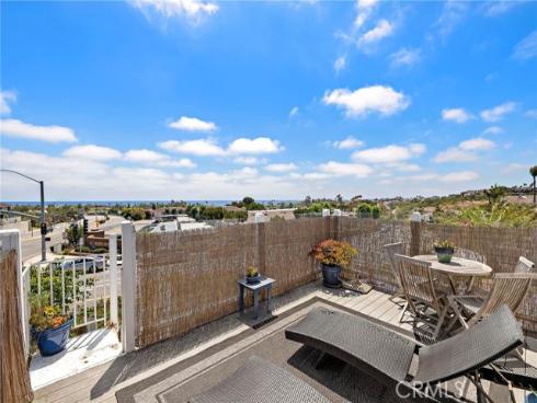 2338  Avenida Marejada  , San Clemente, CA