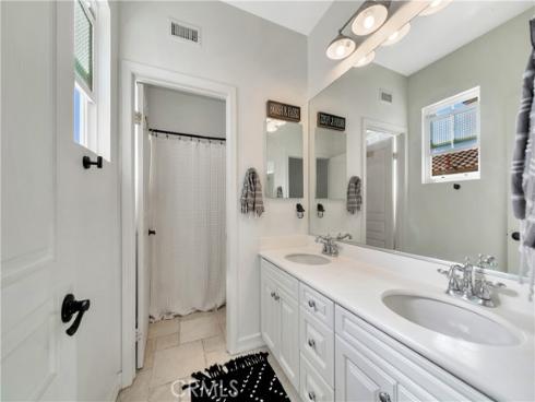 1 Via Santander , San Clemente, CA