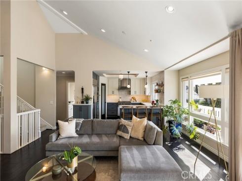 150 W Avenida San Antonio  , San Clemente, CA