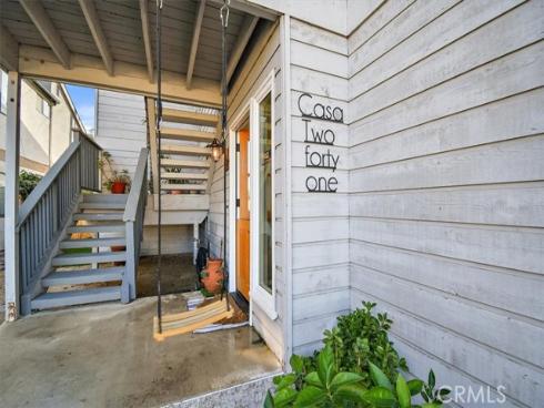 241 W El Portal A , San Clemente, CA