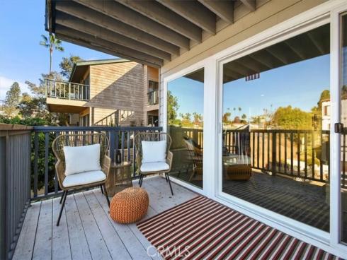 241 W El Portal A , San Clemente, CA