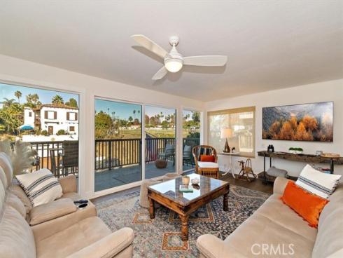 241 W El Portal A , San Clemente, CA