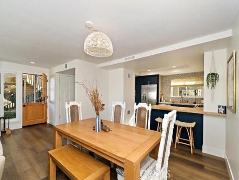 241 W El Portal A , San Clemente, CA