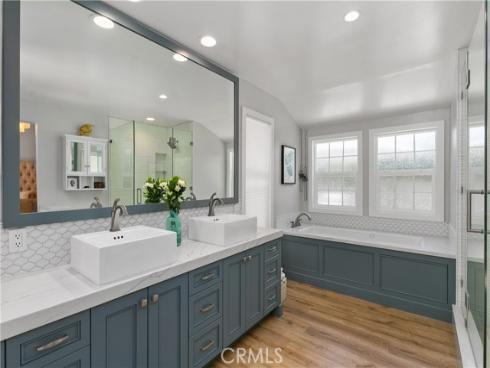 127 West Avenida De Los Lobos Marinos , San Clemente, CA