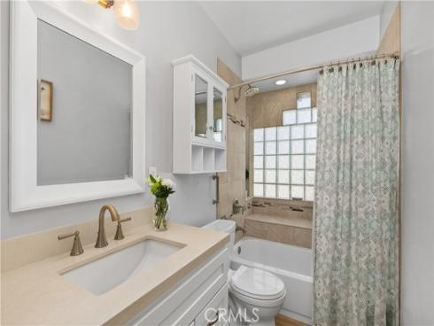 127 West Avenida De Los Lobos Marinos , San Clemente, CA