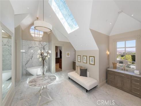 10 Strawberry Lane, San Juan Capistrano, CA