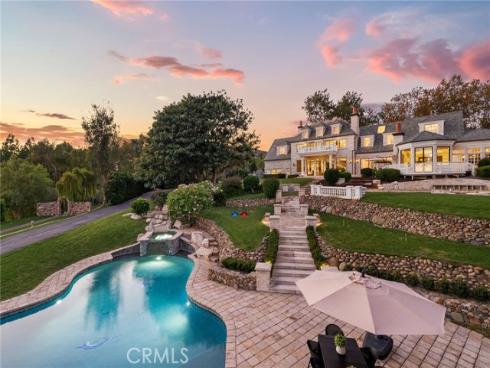 10 Strawberry Lane, San Juan Capistrano, CA