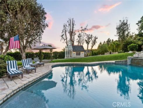 10 Strawberry Lane, San Juan Capistrano, CA
