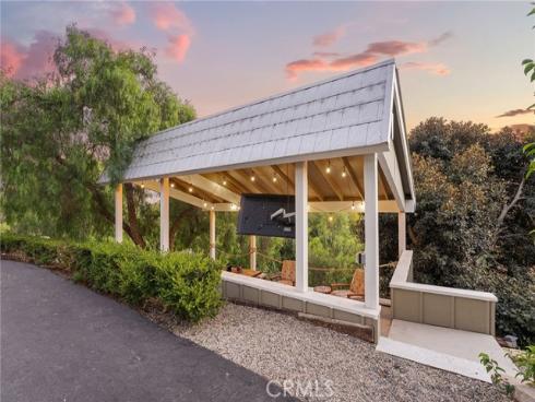 10 Strawberry Lane, San Juan Capistrano, CA