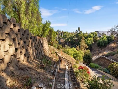 10 Strawberry Lane, San Juan Capistrano, CA