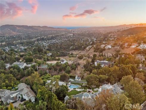 10 Strawberry Lane, San Juan Capistrano, CA