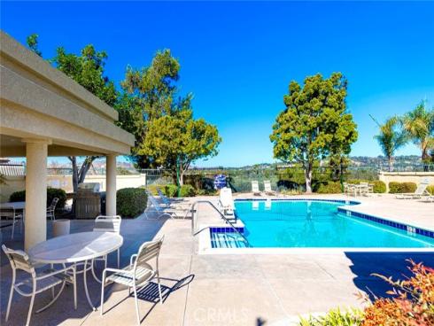 27551 Paseo Tamara , San Juan Capistrano, CA