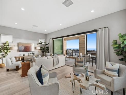 26304 Paseo Horizonte , San Juan Capistrano, CA