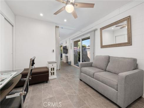 27071 Calle Caballero B , San Juan Capistrano, CA