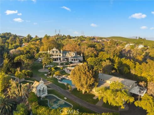 10  Strawberry  , San Juan Capistrano, CA