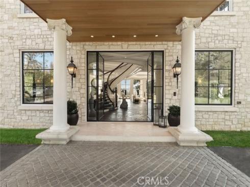 10  Strawberry  , San Juan Capistrano, CA