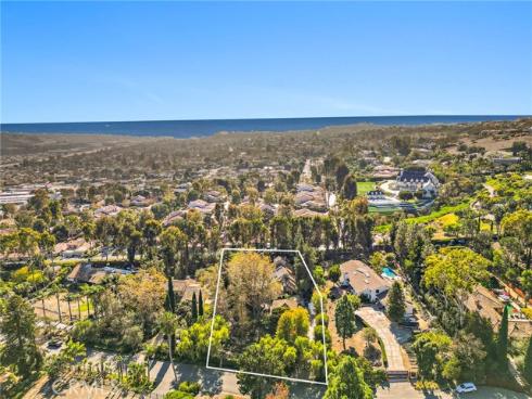 25602 Paseo De La Paz