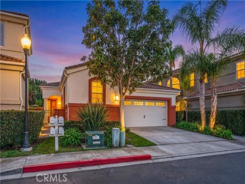 28096 Paseo Hacienda