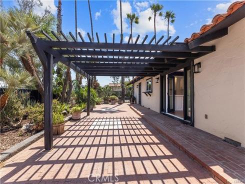 29612  Spotted Bull  , San Juan Capistrano, CA