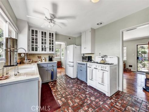 1135 W 10th   Street, Santa Ana, CA