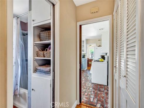 1135 W 10th   Street, Santa Ana, CA