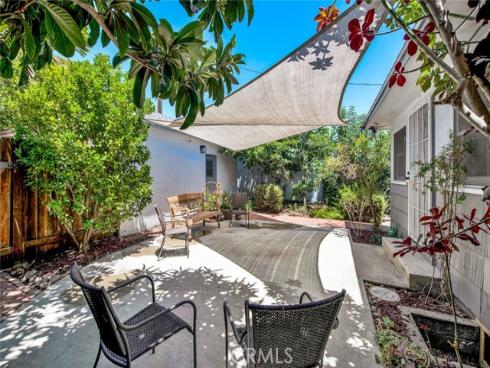 1135 W 10th   Street, Santa Ana, CA