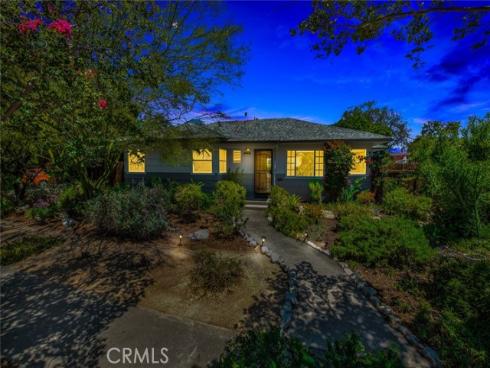 1135 W 10th   Street, Santa Ana, CA