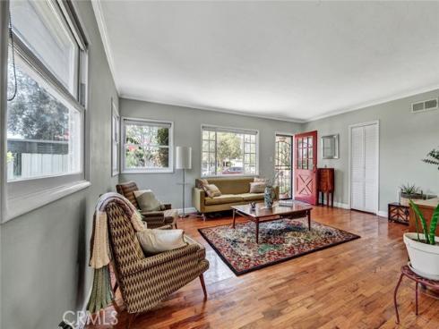 1135 W 10th   Street, Santa Ana, CA