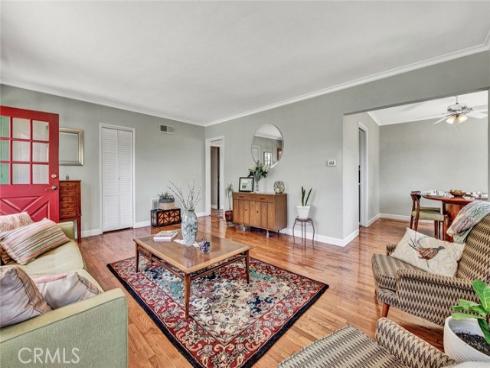 1135 W 10th   Street, Santa Ana, CA