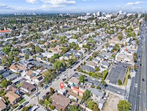 1704 W 2nd Street, Santa Ana, CA