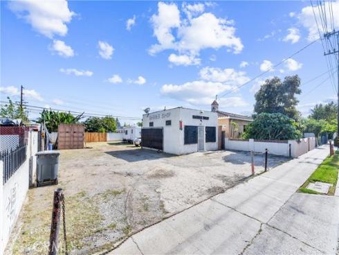 1704 W 2nd Street, Santa Ana, CA