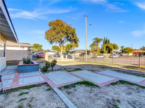 1114 N Gates   Street, Santa Ana, CA