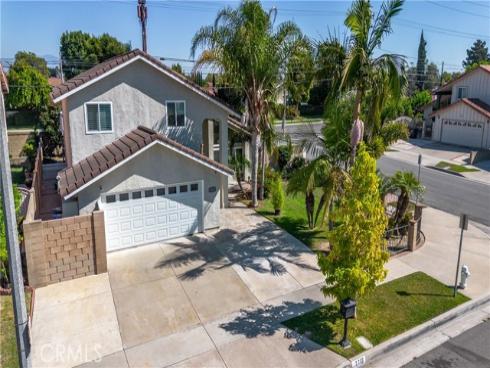 2713 S Glenarbor Street, Santa Ana, CA