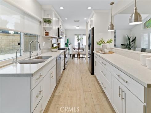 2713 S Glenarbor Street, Santa Ana, CA