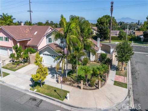 2713 S Glenarbor Street, Santa Ana, CA