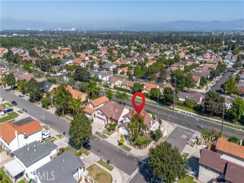 2713 S Glenarbor Street, Santa Ana, CA