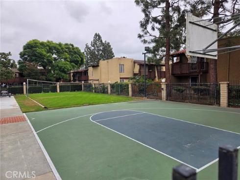 1030 W Macarthur 83 Boulevard, Santa Ana, CA