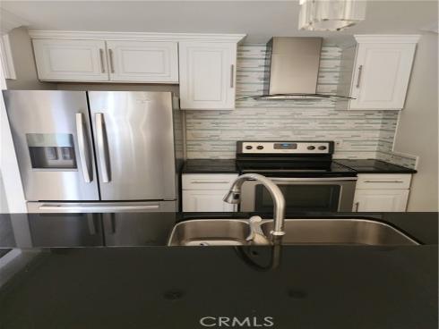 2521 W Sunflower T2 Avenue, Santa Ana, CA