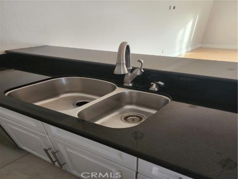 2521 W Sunflower T2 Avenue, Santa Ana, CA