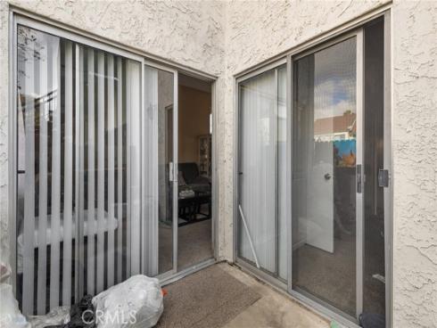 627 N Bristol 36 Street, Santa Ana, CA