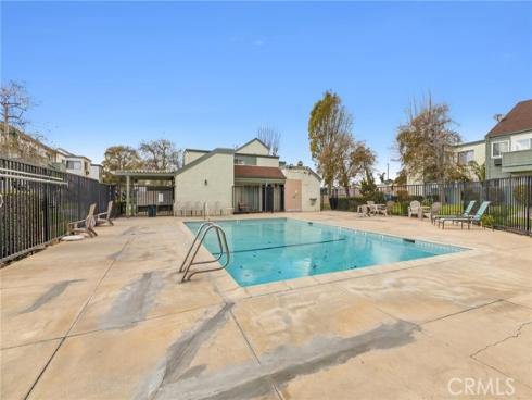 627 N Bristol  36  Street, Santa Ana, CA