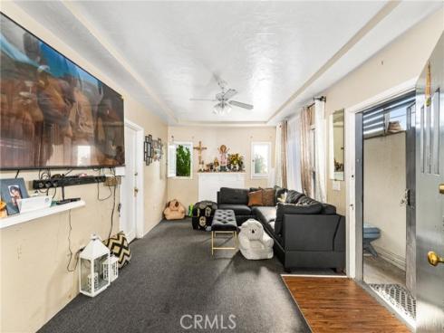 1106 W Santa Ana Boulevard, Santa Ana, CA