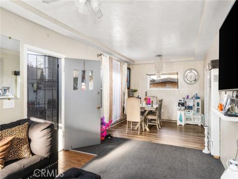 1106 W Santa Ana Boulevard, Santa Ana, CA