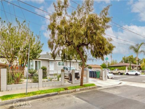 117 S Daisy Avenue, Santa Ana, CA