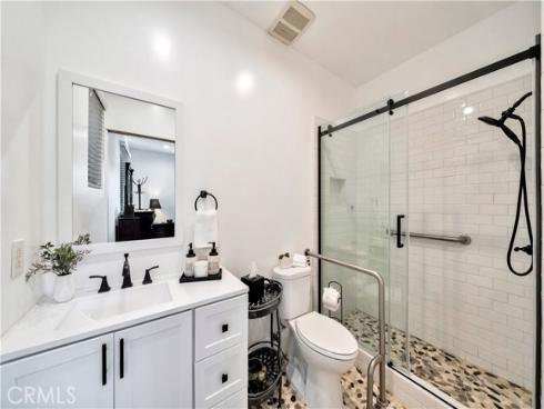 10422  Broadview   Place, Santa Ana, CA