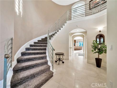 10422  Broadview   Place, Santa Ana, CA